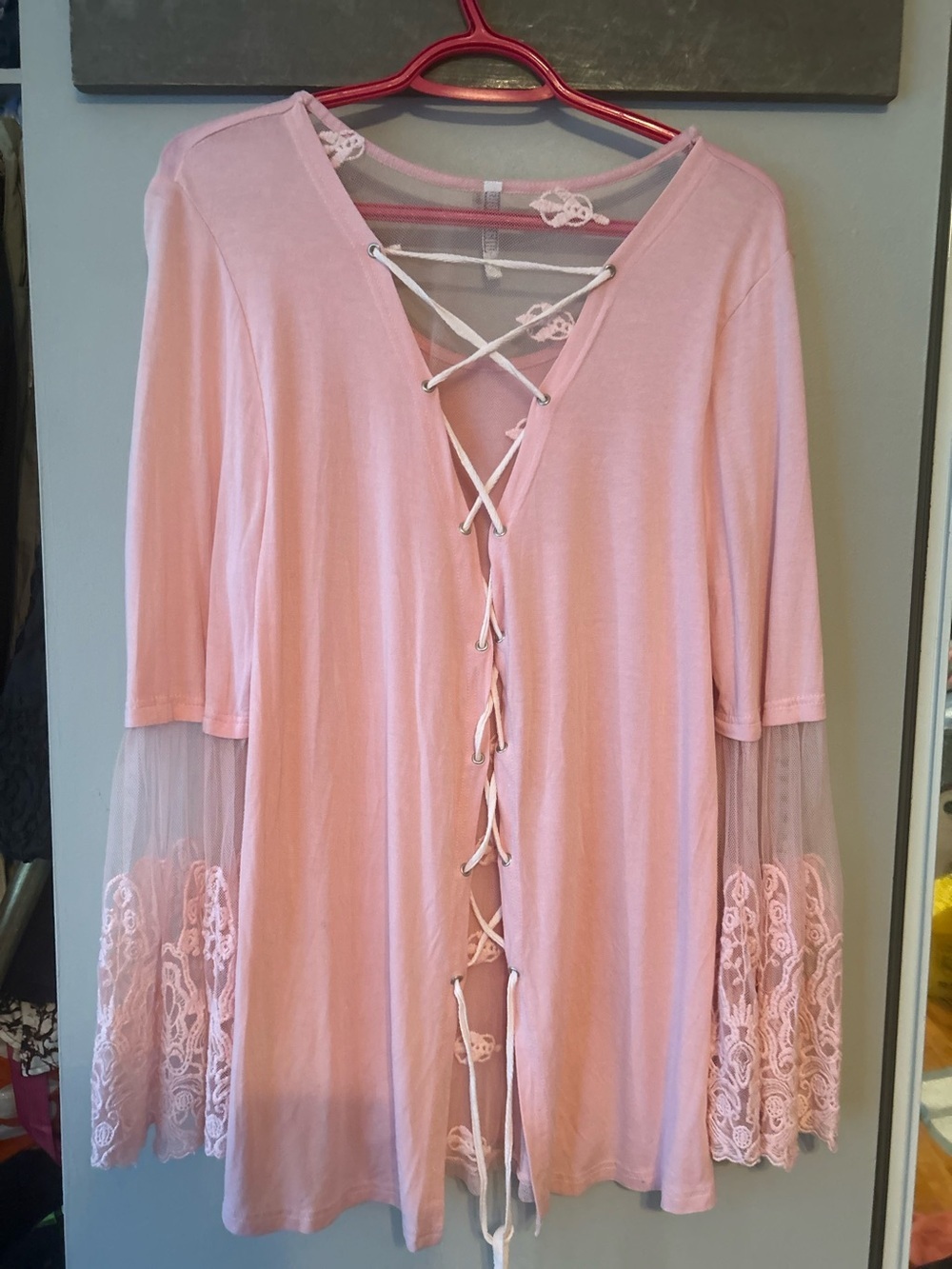 Lace detail tunic - Picture 8 of 13